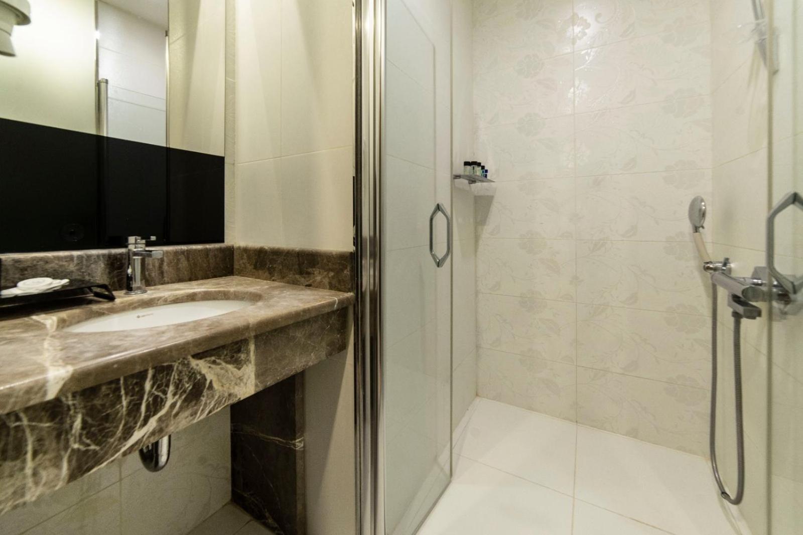 Royal Capital Hotel Προύσα Εξωτερικό φωτογραφία